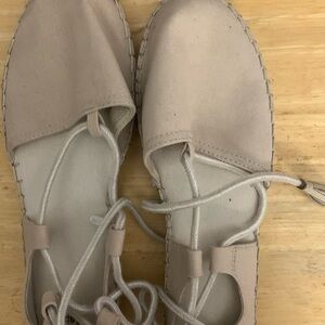 Women’s sandals